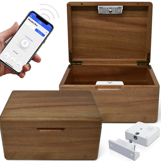 Small wooden storage for personal belongings 